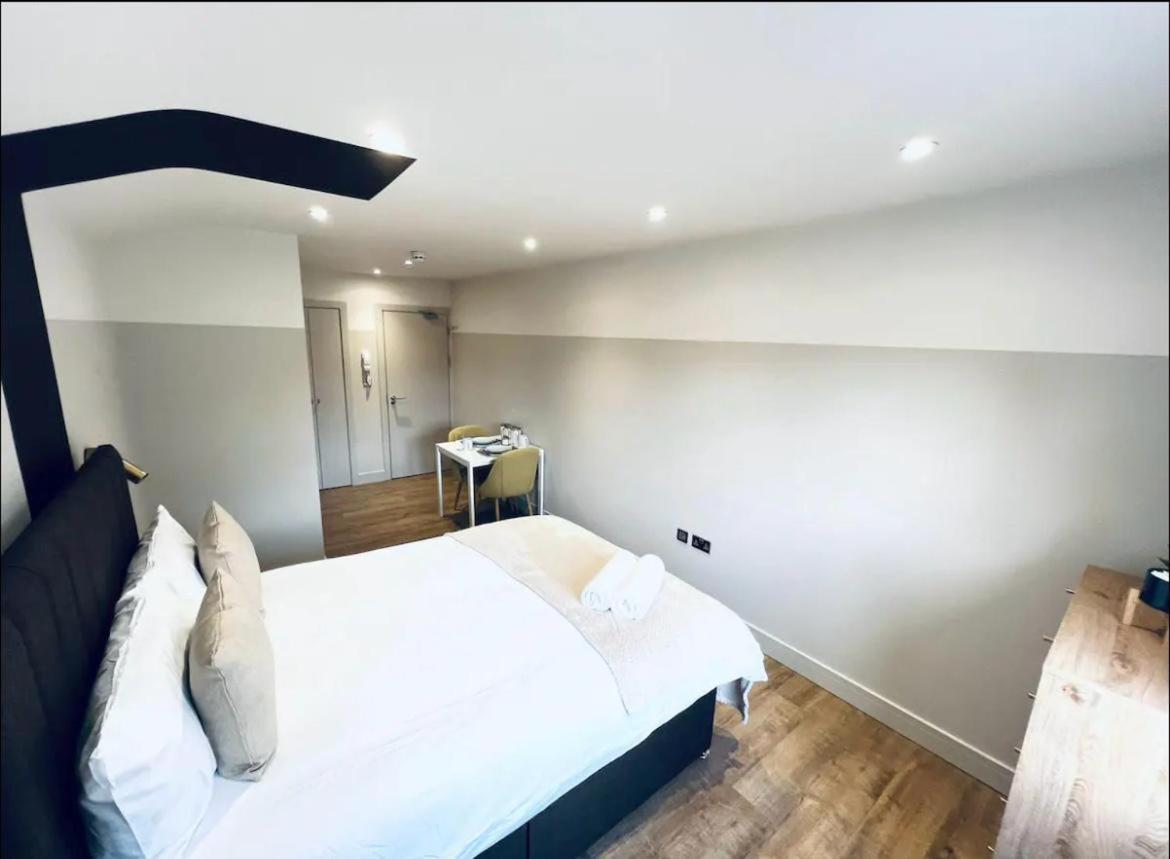 London South Charming Ensuite Look Like Hotel Designer Room Buitenkant foto