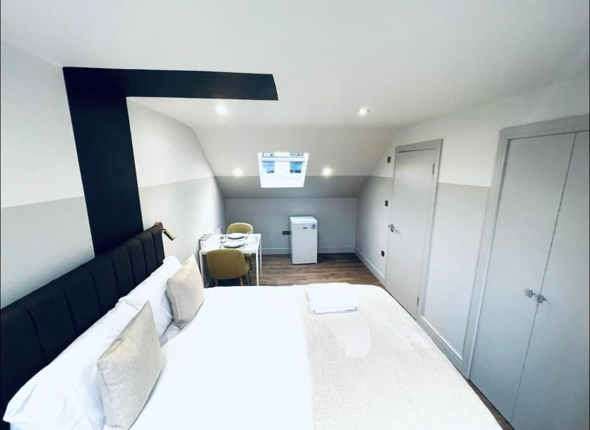 London South Charming Ensuite Look Like Hotel Designer Room Buitenkant foto