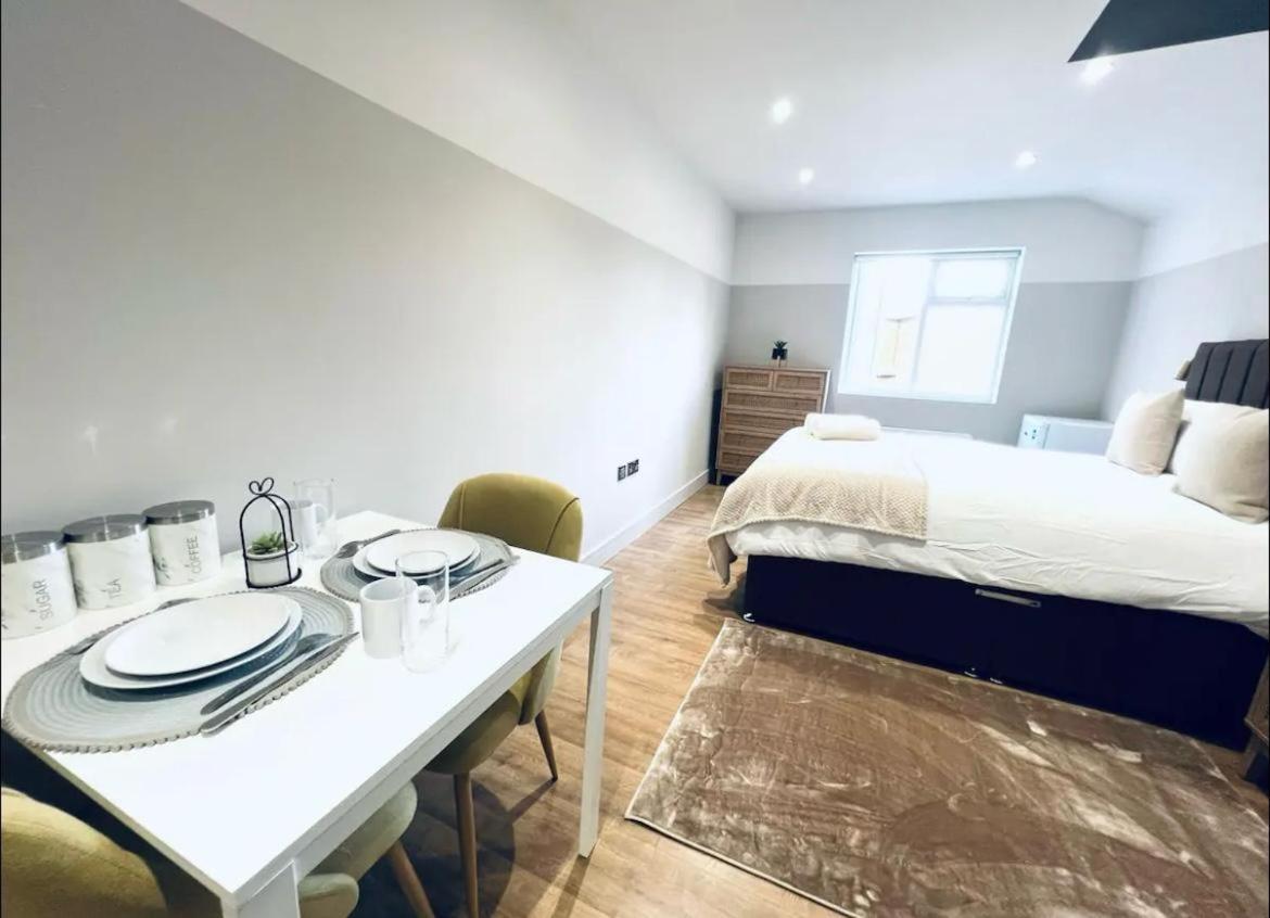 London South Charming Ensuite Look Like Hotel Designer Room Buitenkant foto