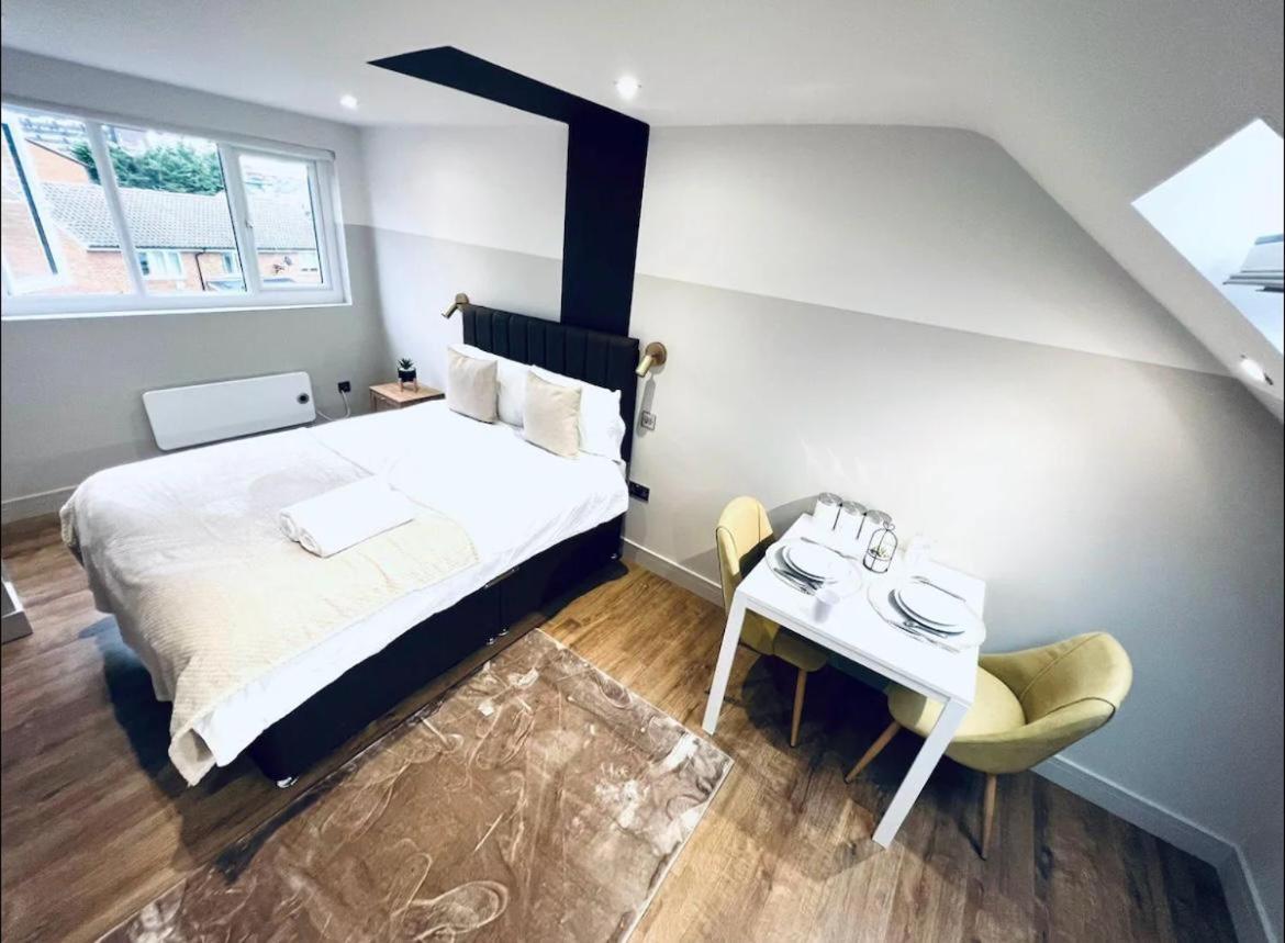 London South Charming Ensuite Look Like Hotel Designer Room Buitenkant foto
