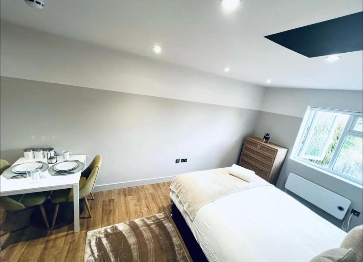 London South Charming Ensuite Look Like Hotel Designer Room Buitenkant foto
