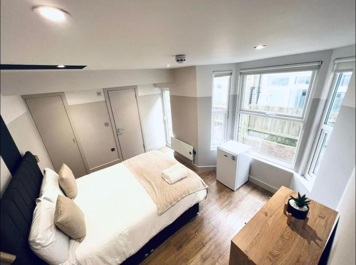 London South Charming Ensuite Look Like Hotel Designer Room Buitenkant foto