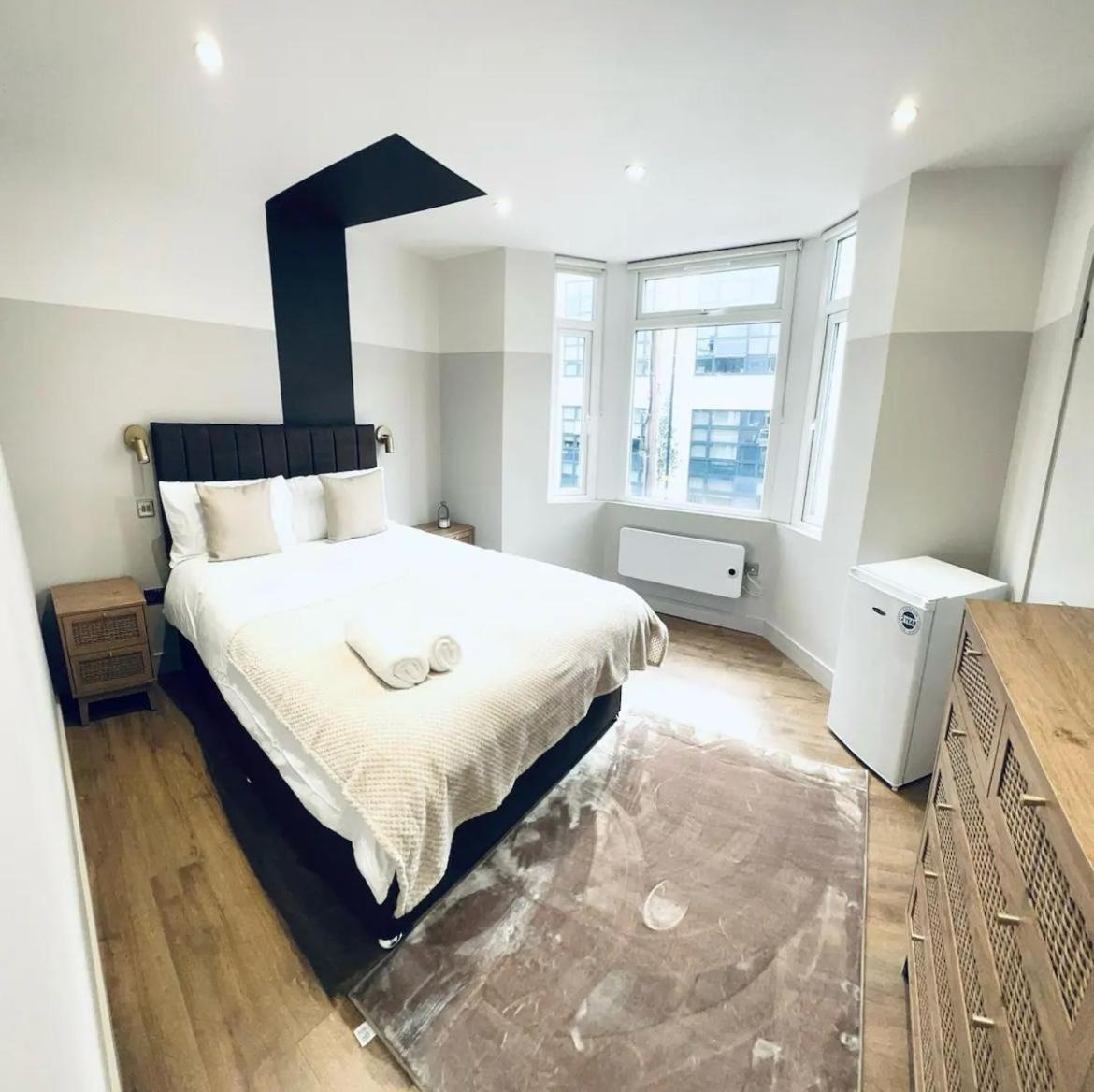 London South Charming Ensuite Look Like Hotel Designer Room Buitenkant foto