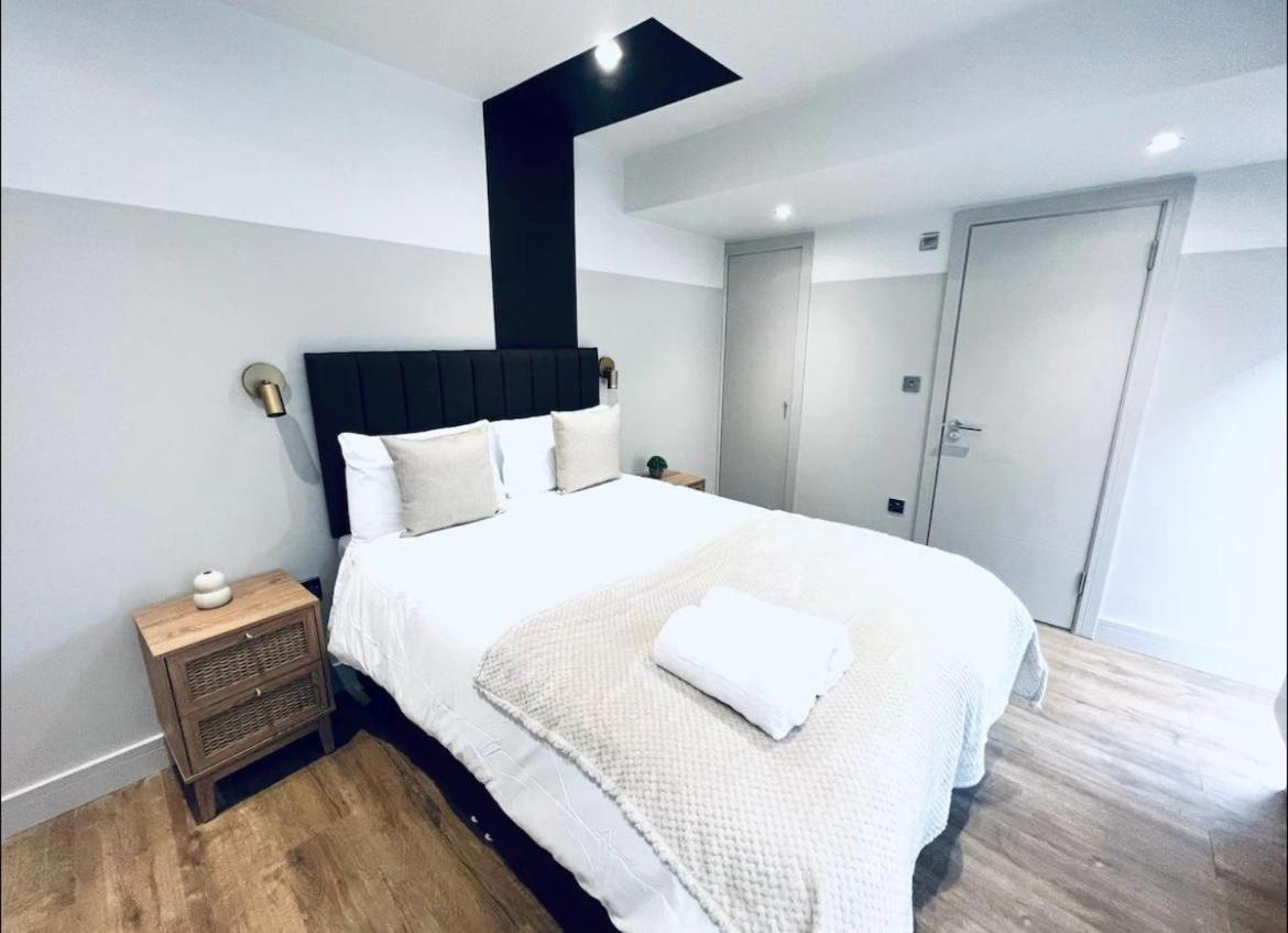London South Charming Ensuite Look Like Hotel Designer Room Buitenkant foto